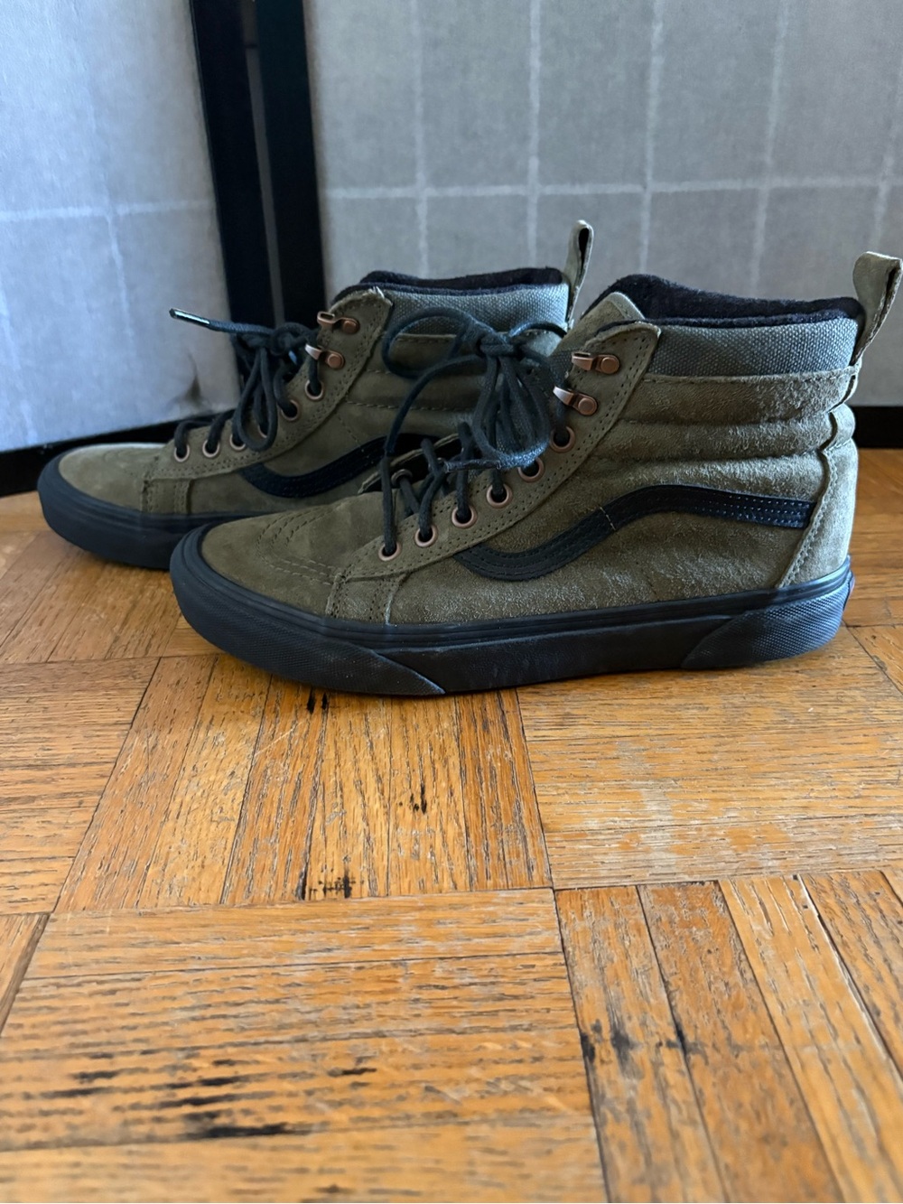 Vans Pat Moore Grape Leaf Sk8 Hi MTE (Rare, Excellent Condition) Men’s Size 7.5